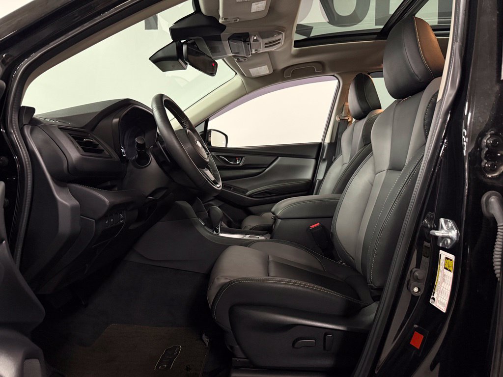 Used 2024 Subaru Ascent Onyx Edition AWD/4WD image 9