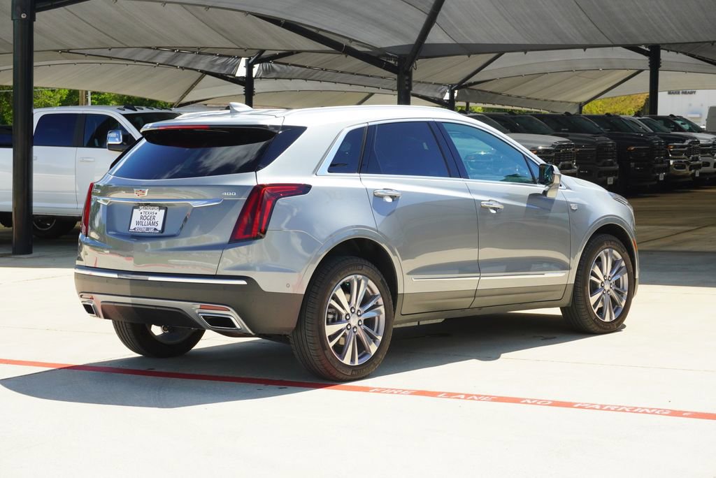 Used 2024 Cadillac XT5 Premium Luxury w/ Technology Package FWD image 5