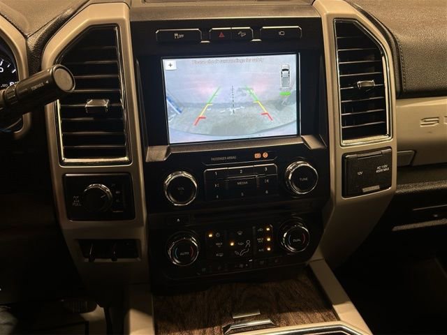 Used 2018 Ford F250 Lariat w/ Chrome Package image 18