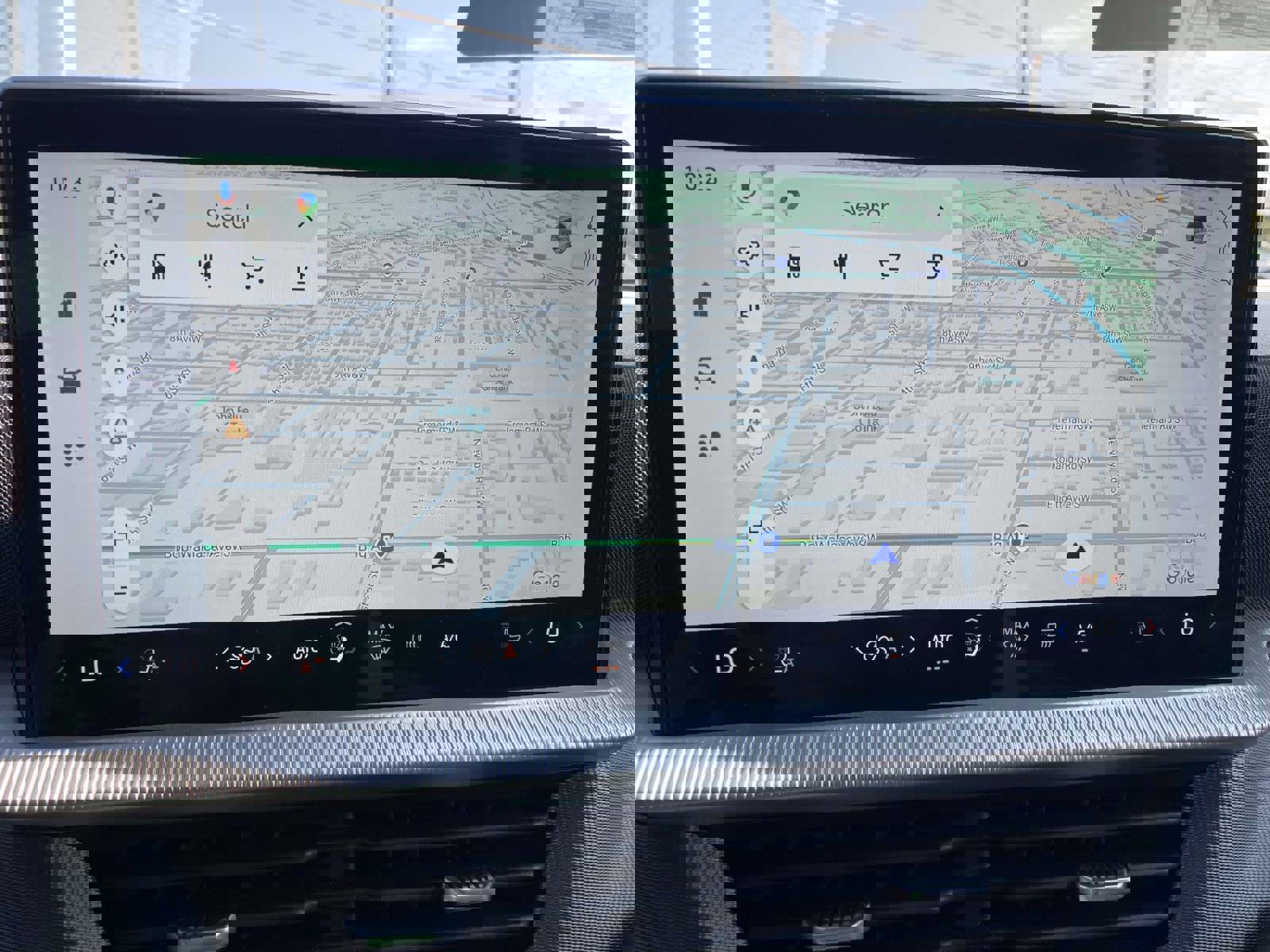 Used 2025 Ford Explorer ST-Line w/ Premium Package image 24