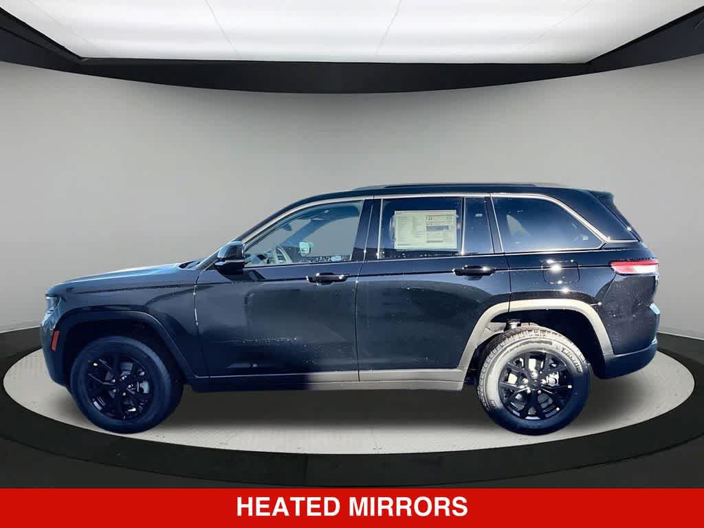New 2026 Jeep Grand Cherokee Altitude AWD/4WD image 3