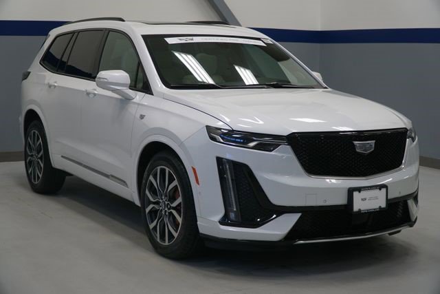 Certified 2023 Cadillac XT6 Sport w/ Technology Package image 9