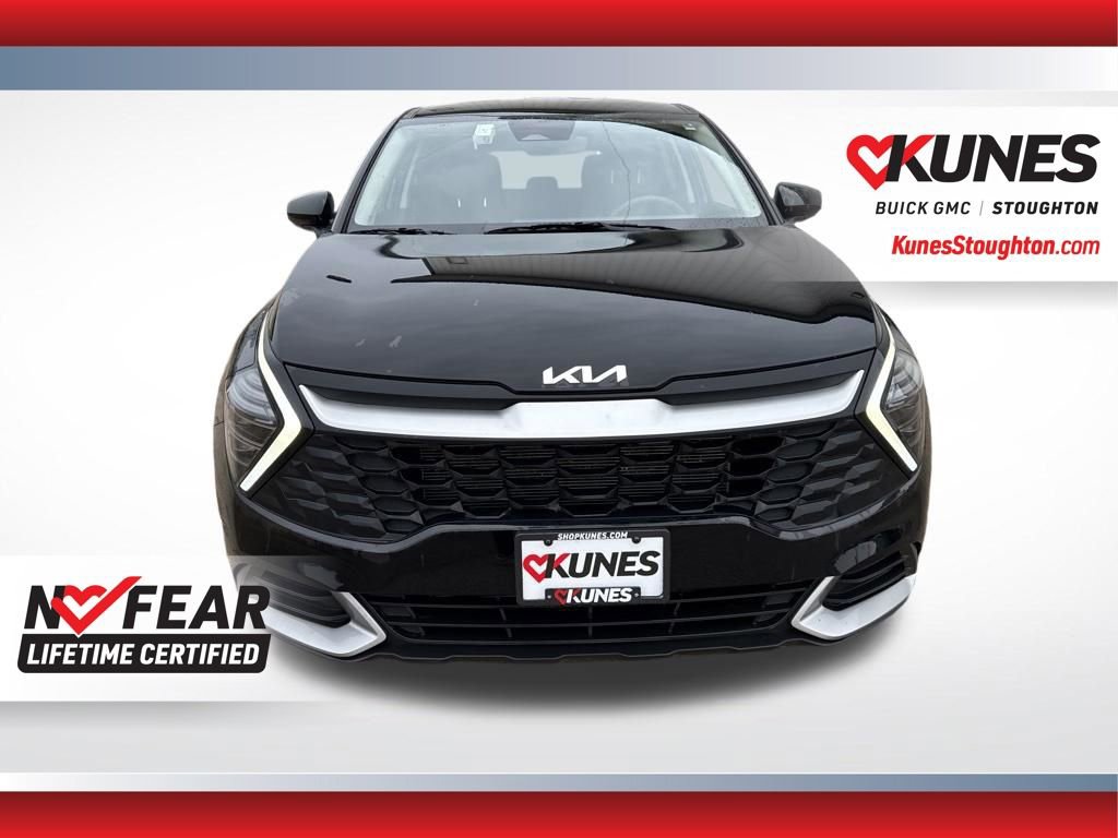 Used 2025 Kia Sportage LX image 5