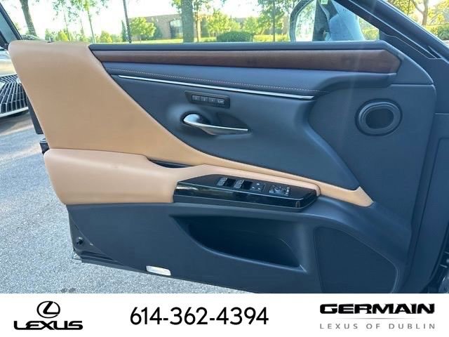 New 2025 Lexus ES 350 w/ Premium Package image 19