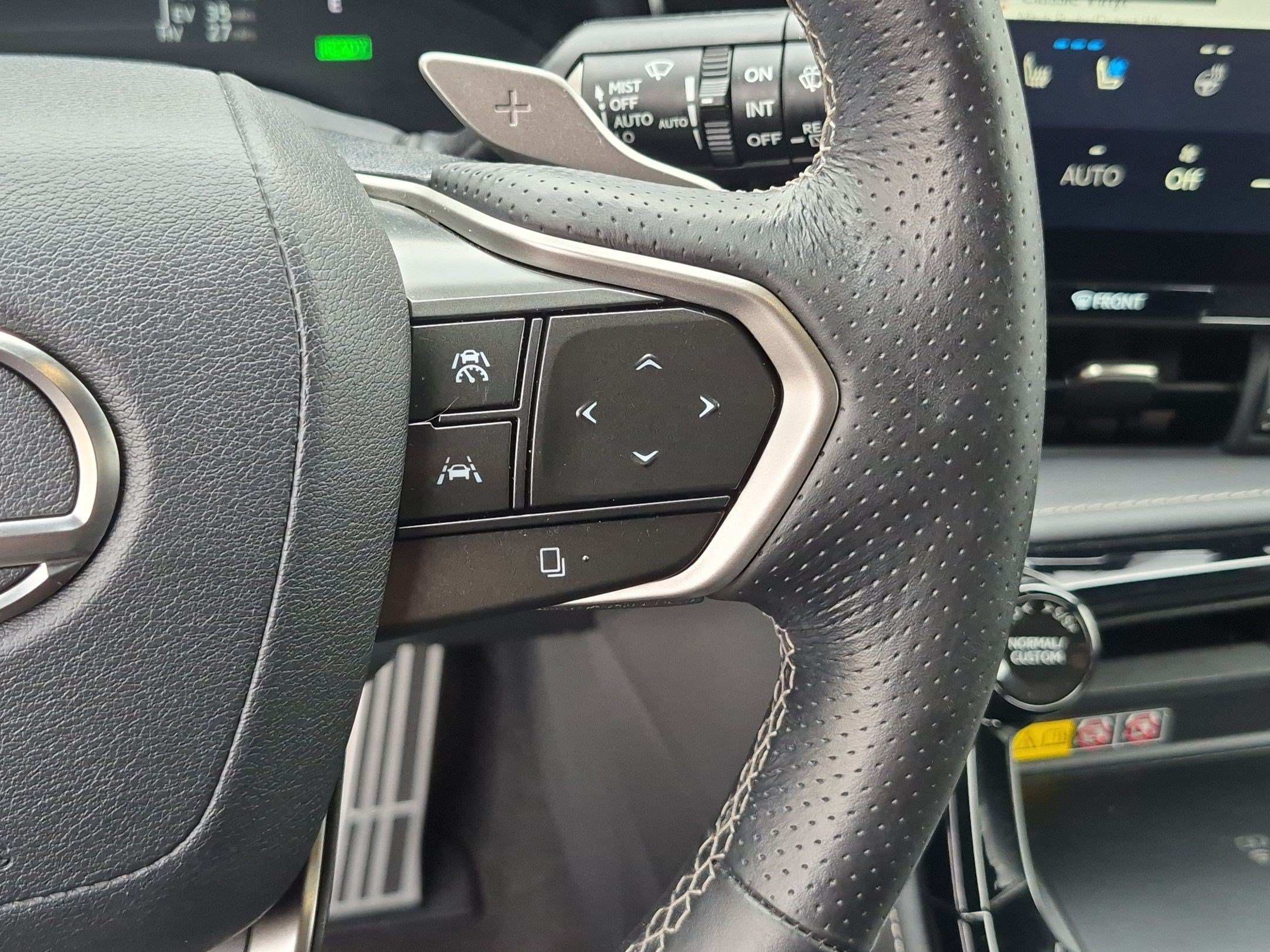 Used 2025 Lexus NX 450h+ F Sport w/ Accessory Package (2T) AWD/4WD image 20
