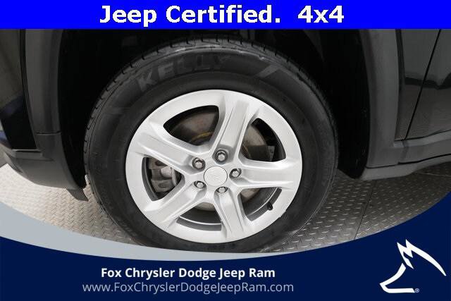 Certified 2024 Jeep Compass Latitude image 26