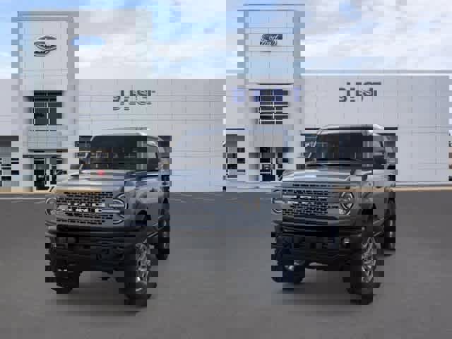 New 2025 Ford Bronco Badlands image 2