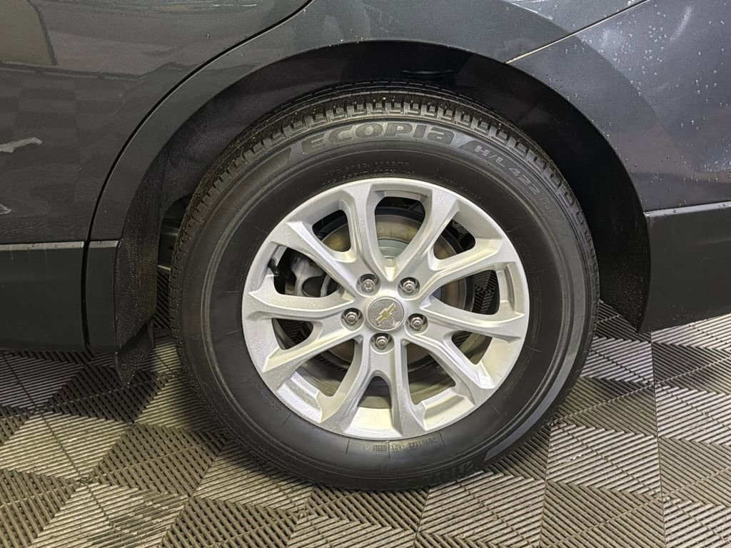 Used 2020 Chevrolet Equinox LS image 5