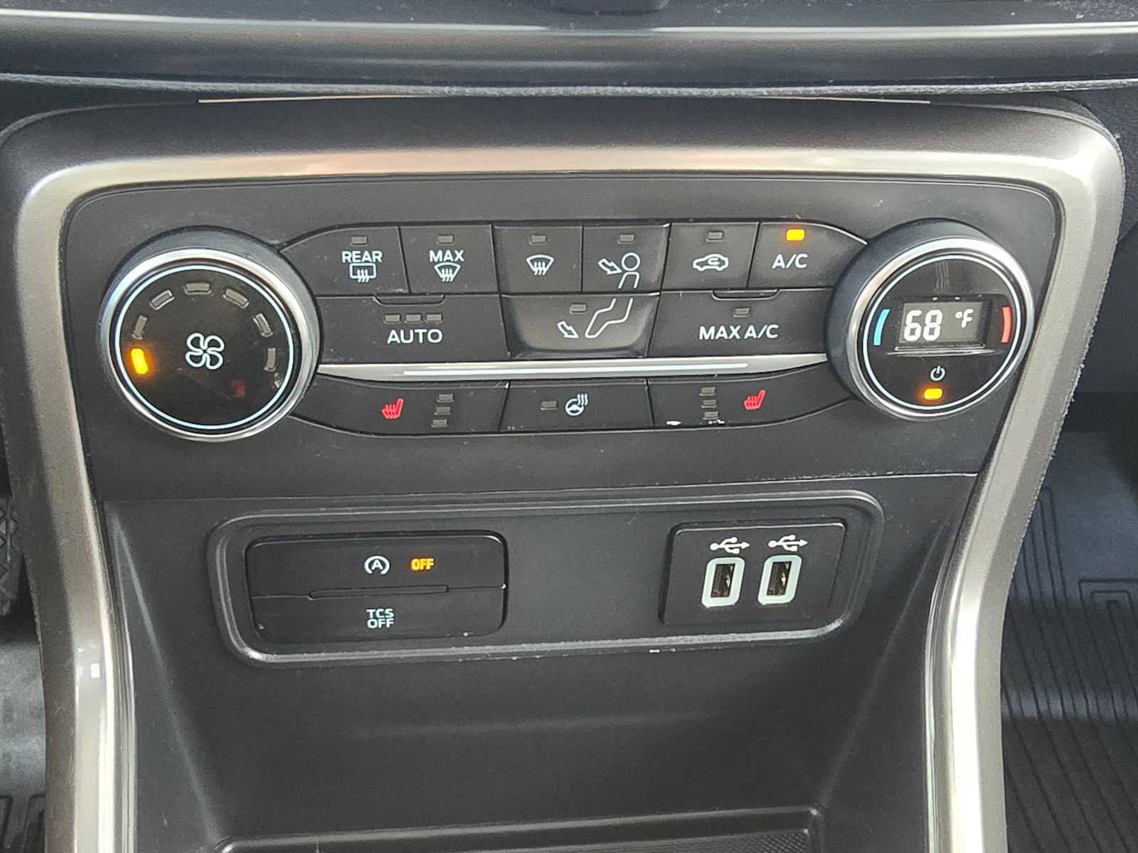 Used 2019 Ford EcoSport SES image 32