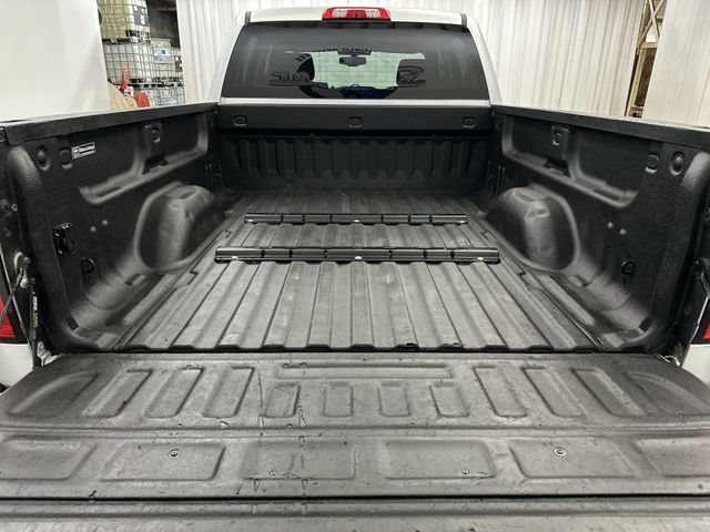 Used 2019 GMC Sierra 3500 SLT w/ Duramax Plus Package AWD/4WD image 23
