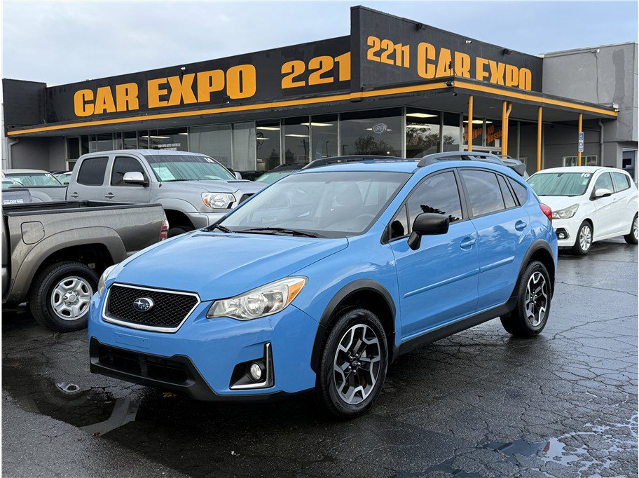 Used 2017 Subaru Crosstrek 2.0i image 23