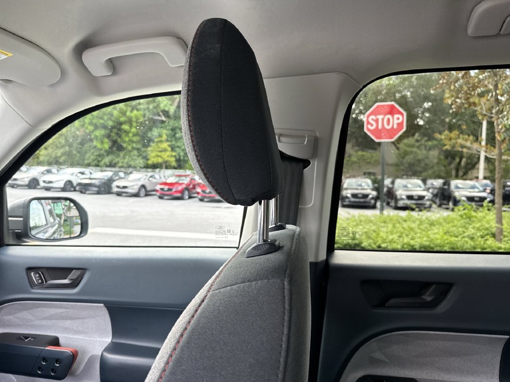 Used 2022 Ford Maverick XLT FWD image 16