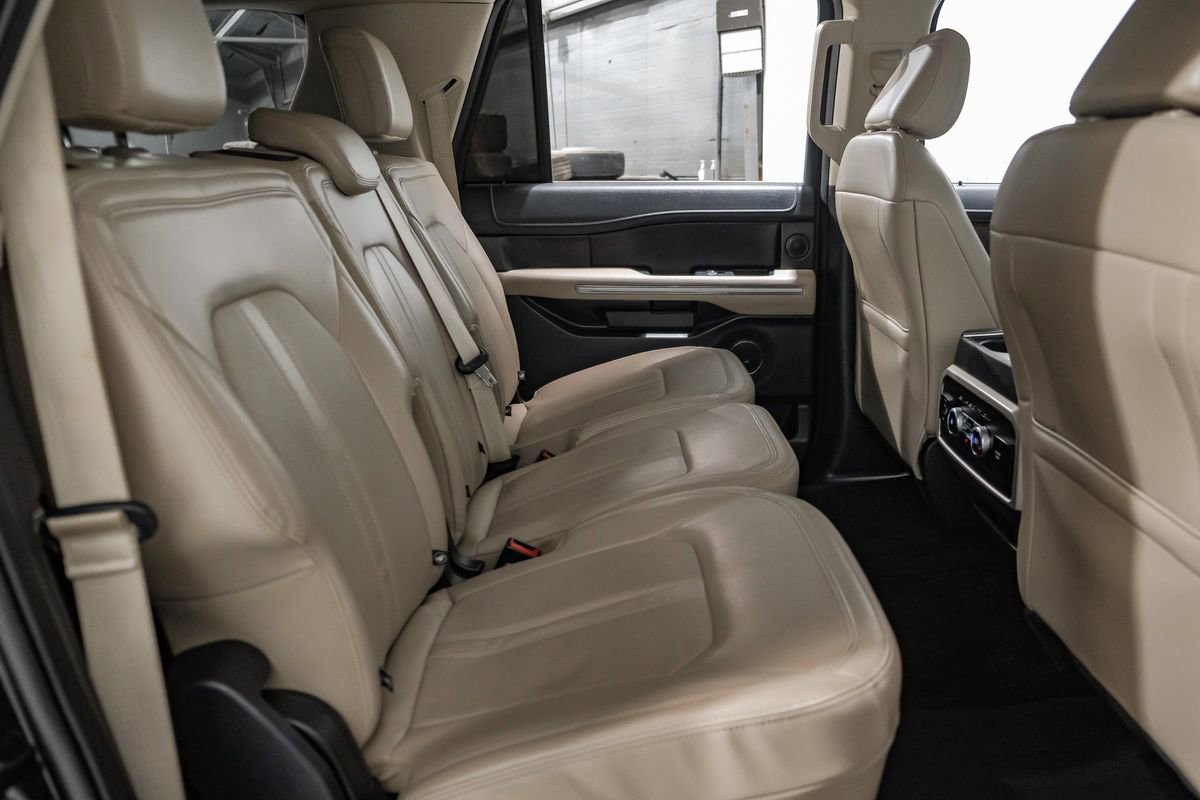 Used 2022 Ford Expedition Max Limited image 34