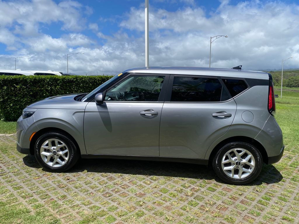 Used 2024 Kia Soul LX w/ Option Group 015 FWD image 22