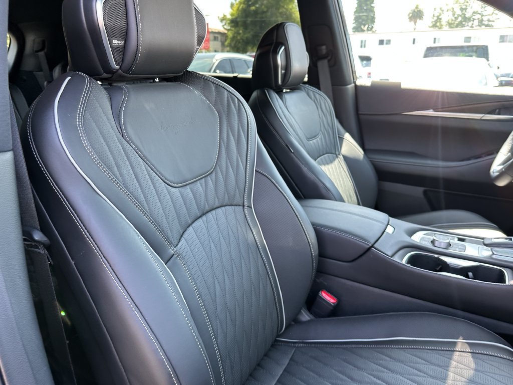 Used 2026 INFINITI QX60 Autograph w/ Dark Cargo Package AWD/4WD image 17