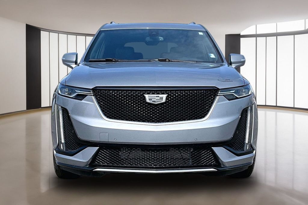 Certified 2024 Cadillac XT6 Sport w/ LPO, Red Accent Package AWD/4WD image 3
