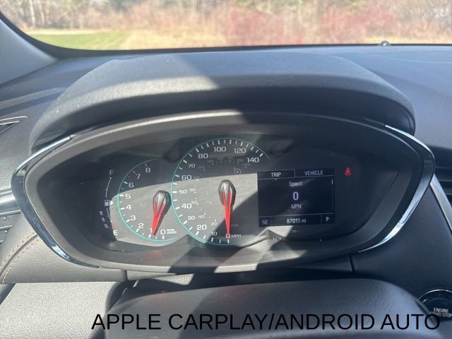 Used 2020 Chevrolet Trax LT w/ LT Convenience Package AWD/4WD image 10