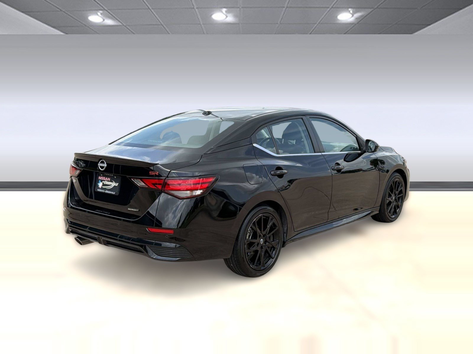 Used 2025 Nissan Sentra SR w/ Midnight Edition FWD image 9