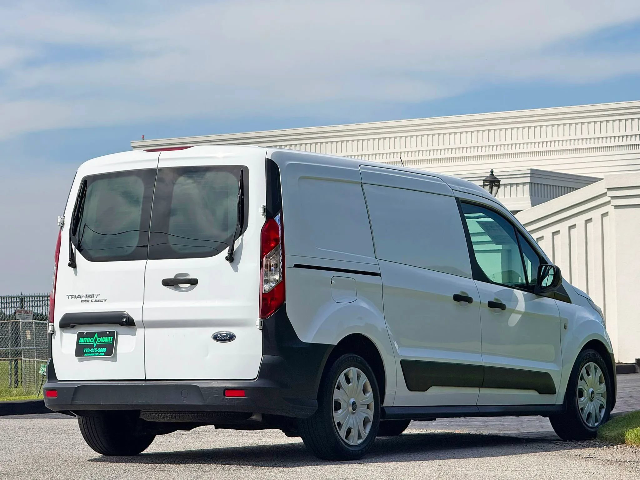 Used 2019 Ford Transit Connect XL FWD image 12