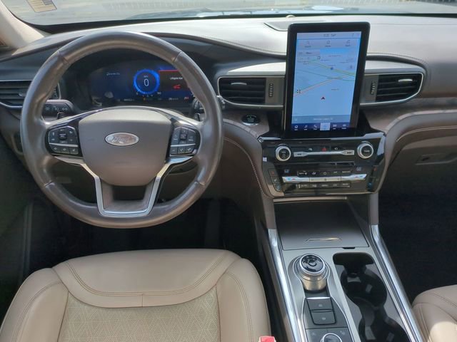 Used 2021 Ford Explorer Platinum w/ Equipment Group 601A AWD/4WD image 33