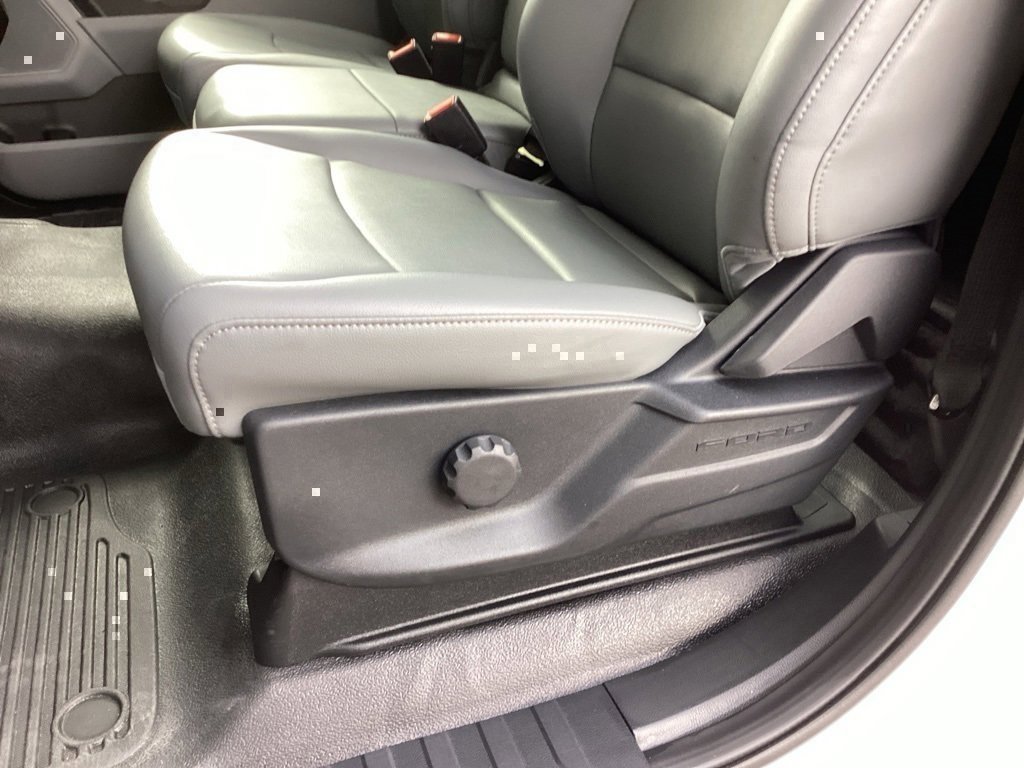 New 2025 Ford F250 XL w/ FX4 Off-Road Package image 29
