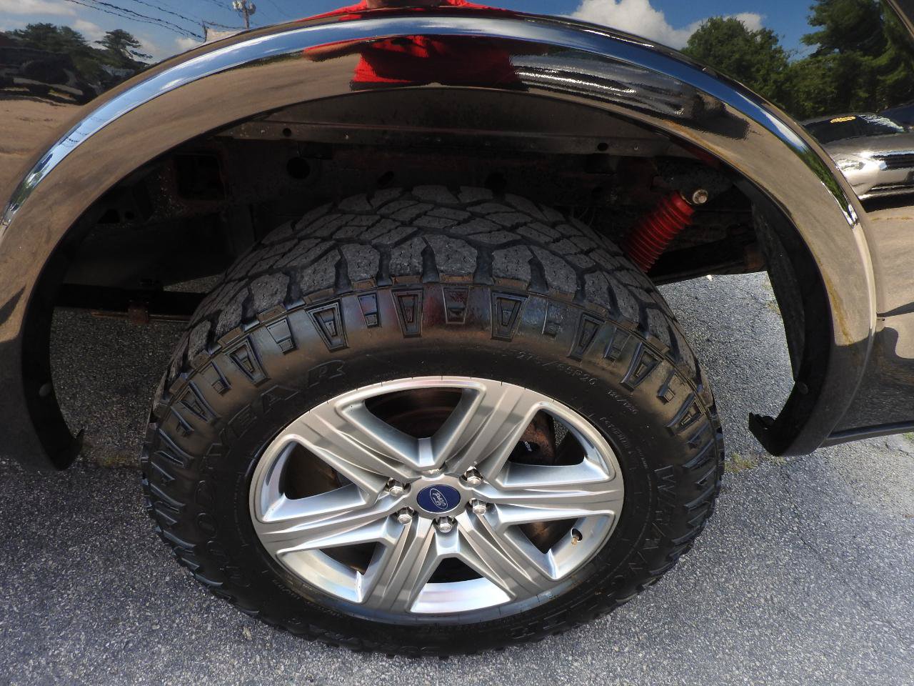 Used 2019 Ford F150 XLT w/ Equipment Group 302A Luxury AWD/4WD image 20