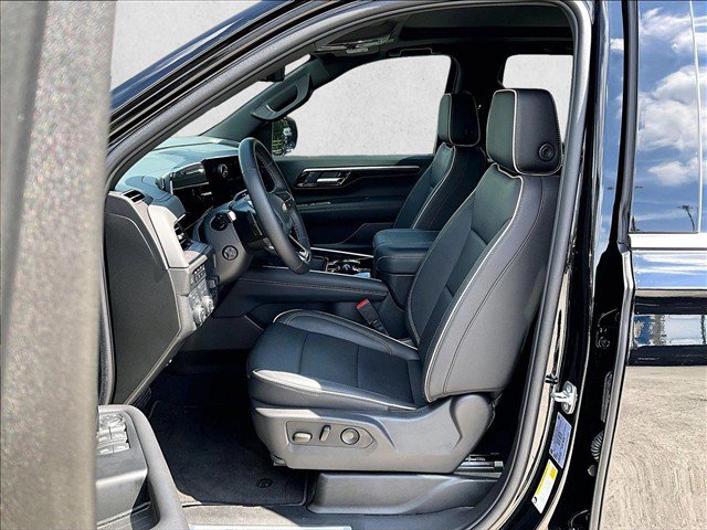 Used 2025 Chevrolet Tahoe Premier w/ Sun And Tow Package AWD/4WD image 27