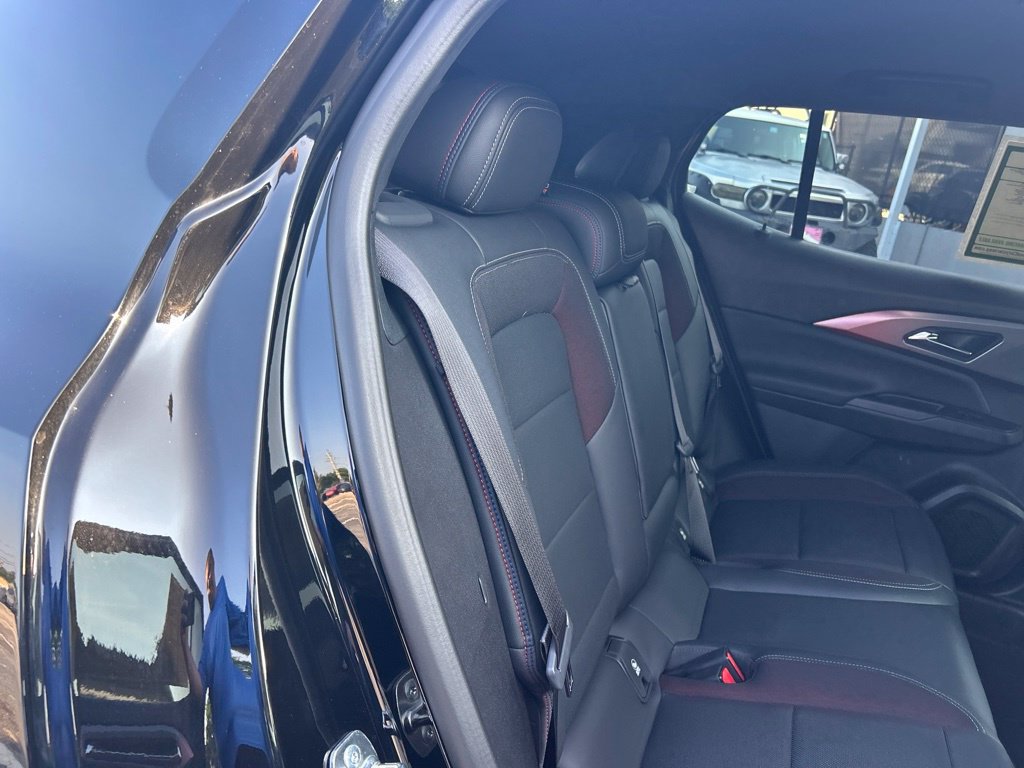 Used 2024 Chevrolet Equinox EV RS FWD image 27