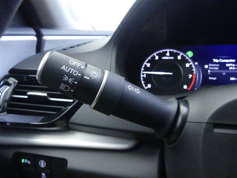 Used 2022 Acura RDX AWD w/ Technology Package image 18