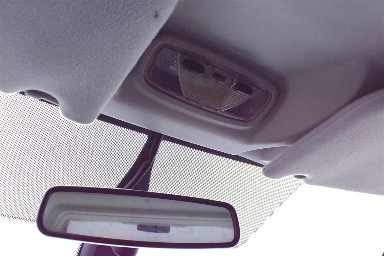 Used 2013 Ford Transit Connect XLT image 17