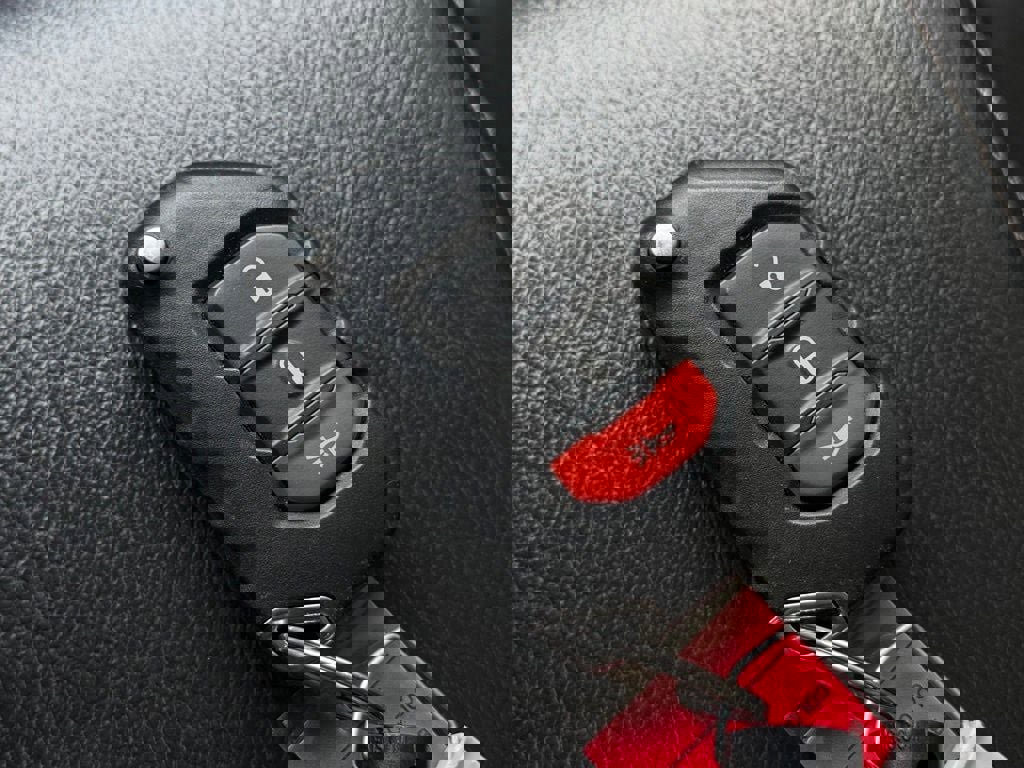 Used 2023 Jeep Wrangler Sahara 4xe image 27