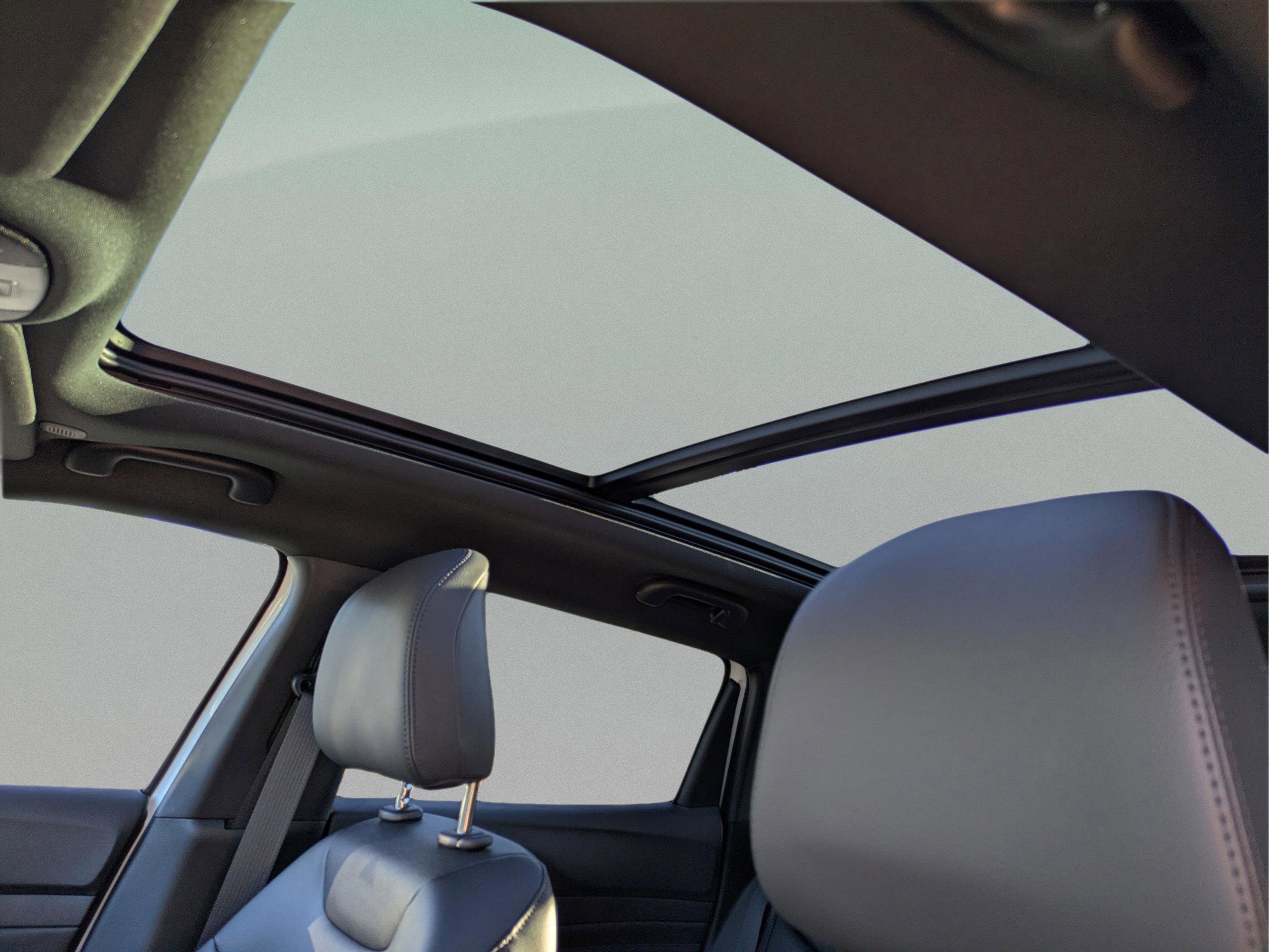 New 2026 Jeep Compass Latitude w/ Sun and Sound Group image 26