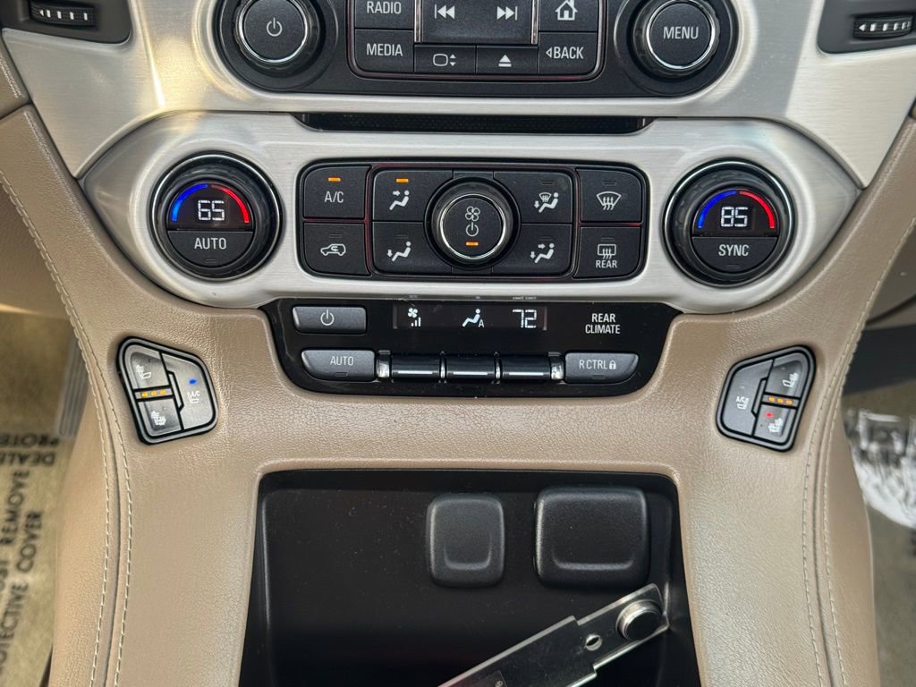 Used 2016 GMC Yukon SLT w/ Premium Edition image 29