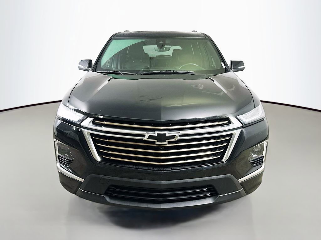 Used 2023 Chevrolet Traverse High Country image 2