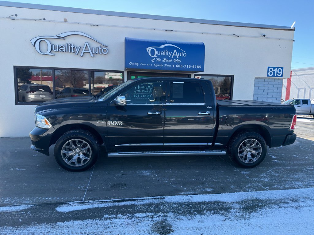 Used 2017 RAM 1500 Limited image 1