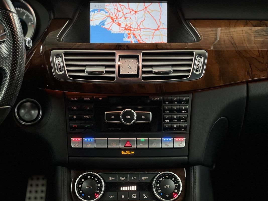 Used 2014 Mercedes-Benz CLS 550 4MATIC image 30