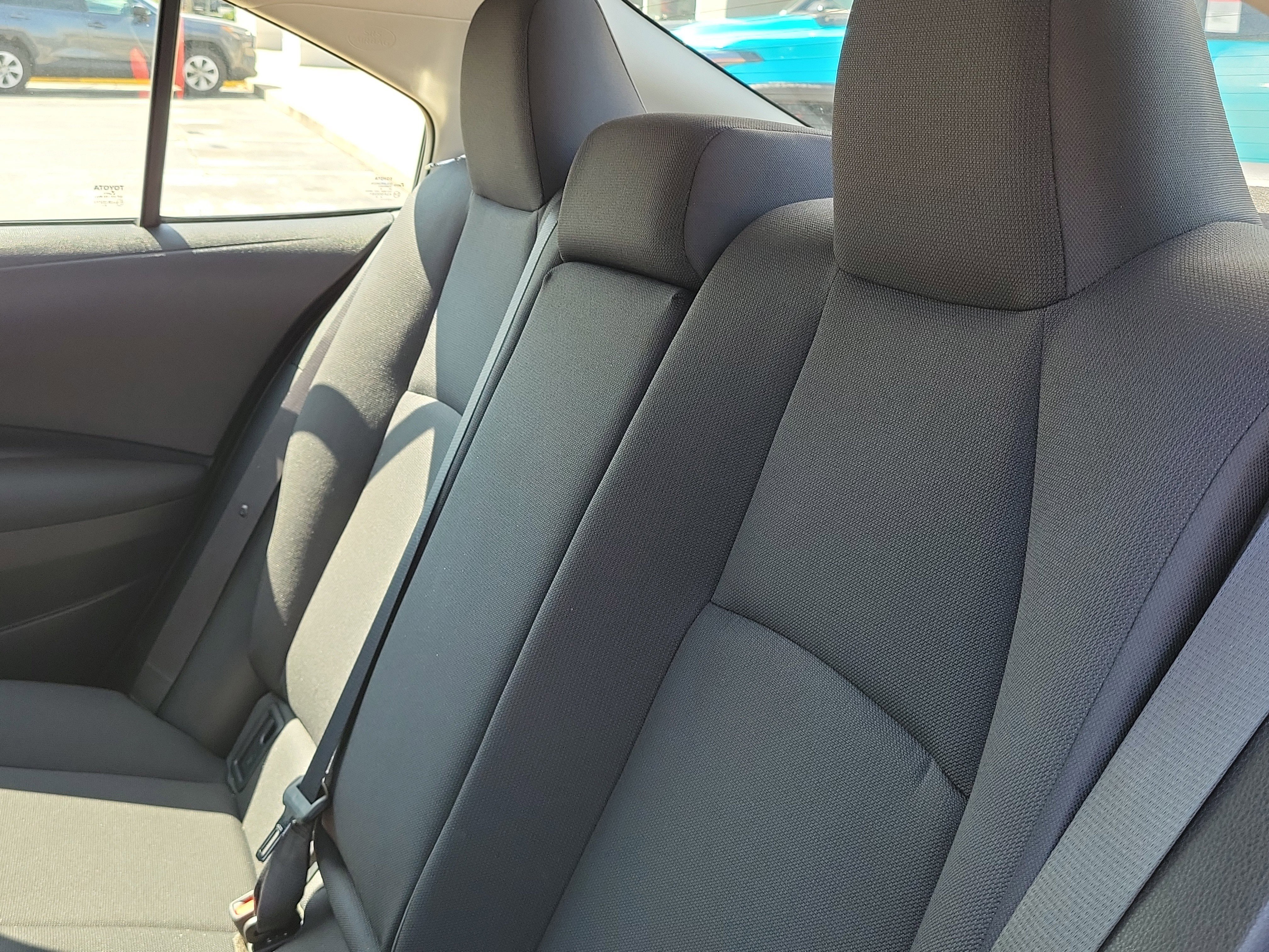 Used 2025 Toyota Corolla LE image 9