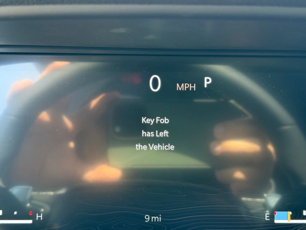 New 2025 Jeep Grand Cherokee Laredo image 16