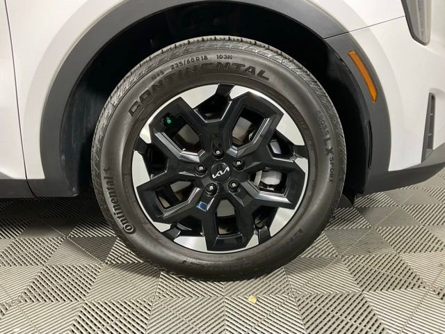 Used 2025 Kia Sorento S w/ Panoramic Sunroof Package image 10