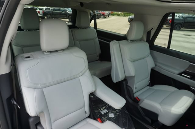 New 2027 Ford Expedition Max Platinum w/ Driver's Package AWD/4WD image 20