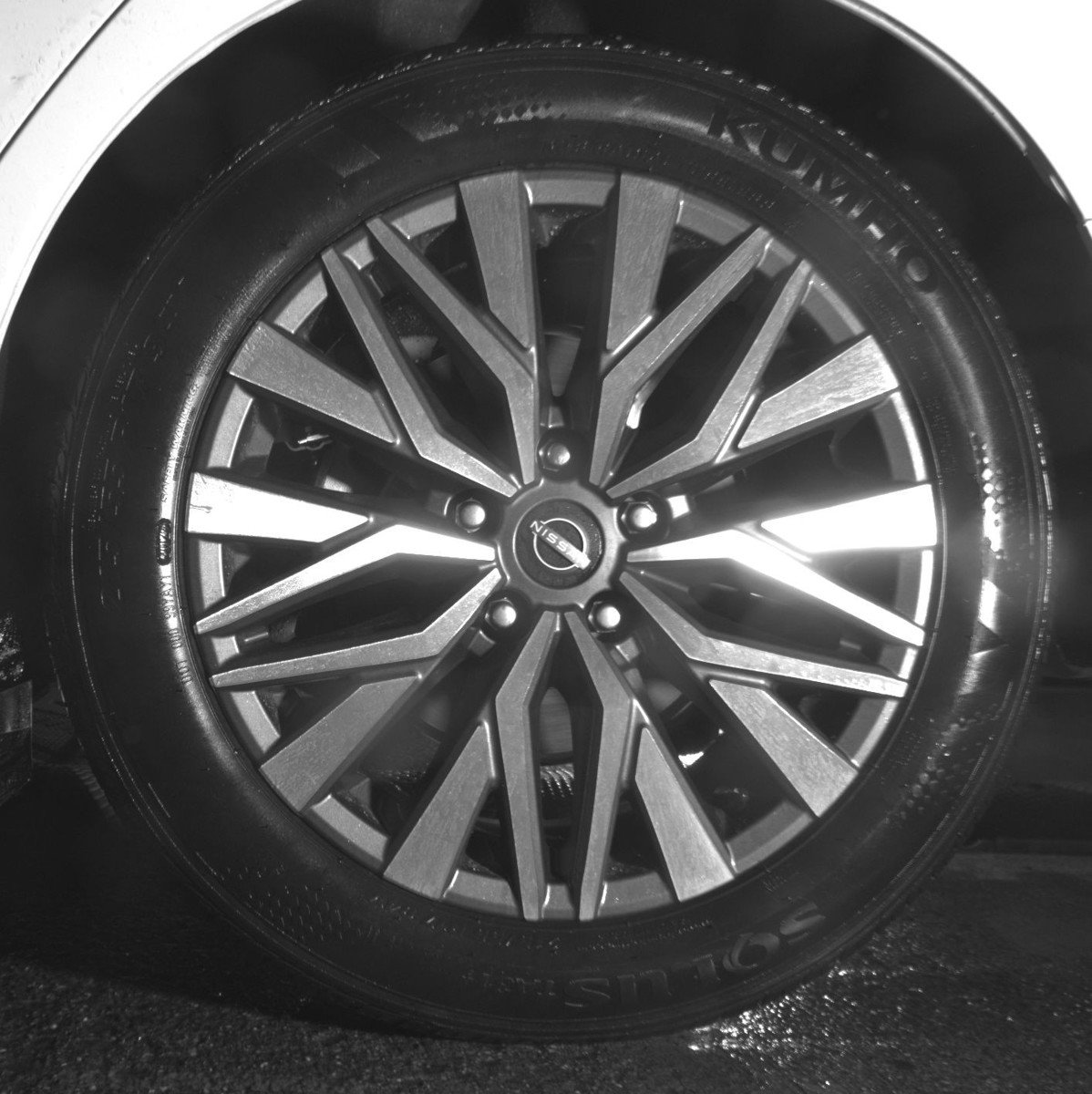 Used 2025 Nissan Altima 2.5 SV image 14