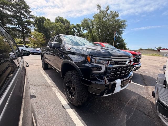 New 2026 Chevrolet Silverado 1500 ZR2 AWD/4WD image 1