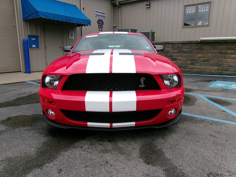 Used 2007 Ford Mustang Shelby GT500 RWD image 3