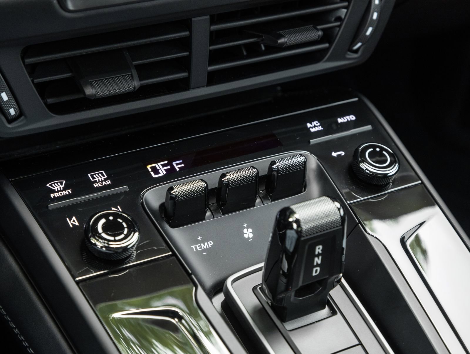 Certified 2026 Porsche 911 Carrera GTS image 26