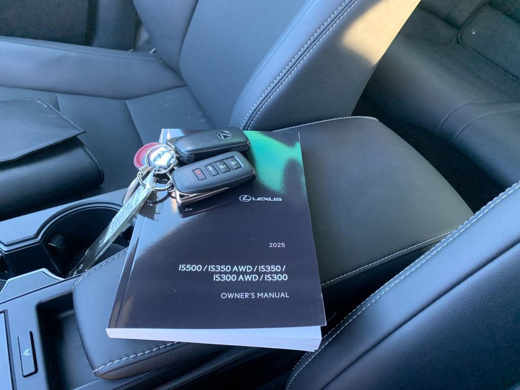 Used 2025 Lexus IS 350 F Sport w/ Navigation Package image 9