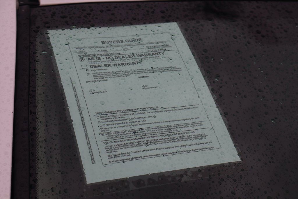 Used 2016 Toyota Tacoma SR image 42