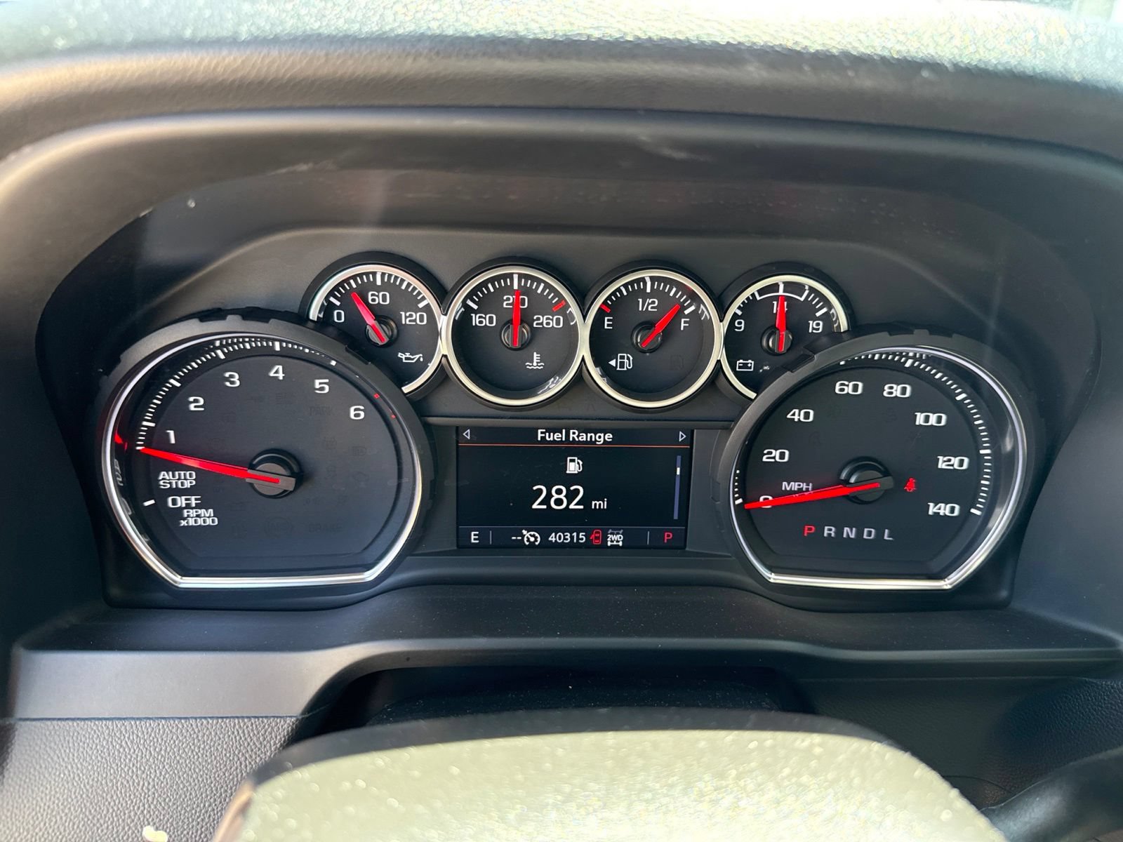 Used 2022 Chevrolet Silverado 1500 LT w/ Z71 Off-Road Package AWD/4WD image 25