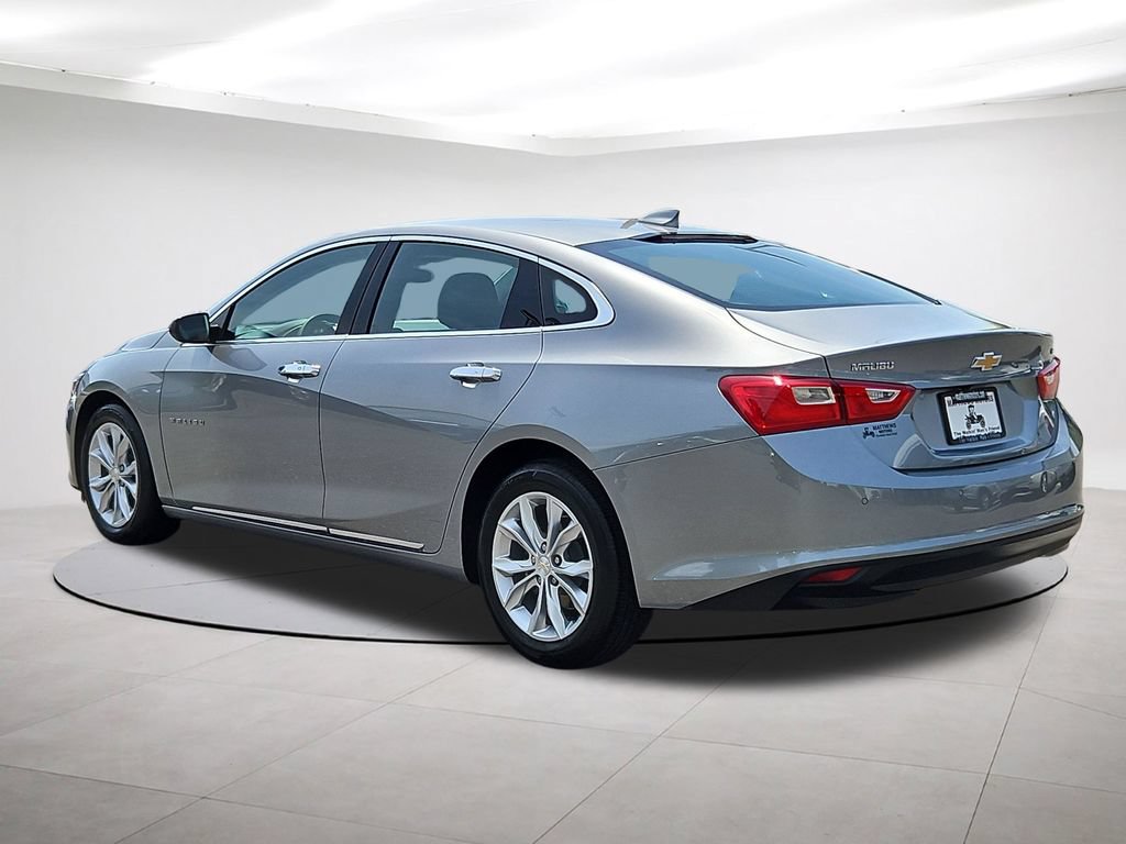 Used 2025 Chevrolet Malibu LT FWD image 5
