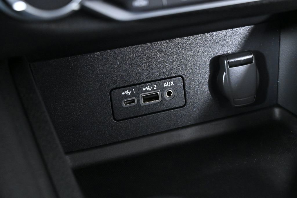 Used 2020 Nissan Sentra SV image 20