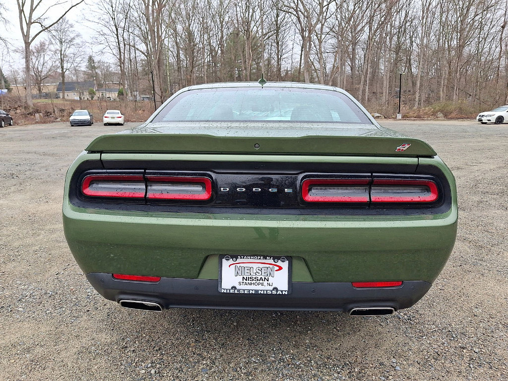 Used 2022 Dodge Challenger SXT w/ Plus Package image 22